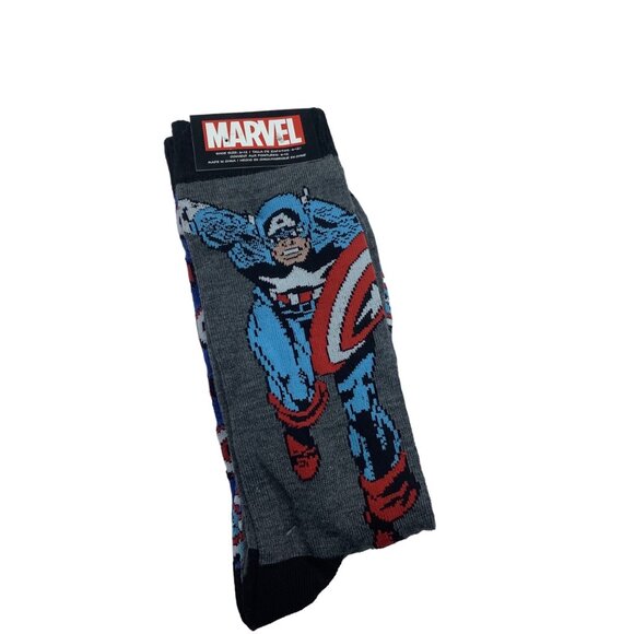 Marvel Captain America Crew Adult Socks Shoe Size 6-12 2 pk Comics Art NEW - Picture 1 of 5